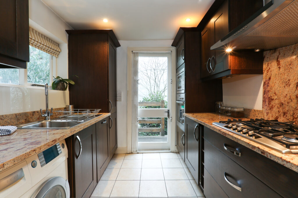 162950424 - Flat B, 90 Beaufort Street, London SW3 - 11