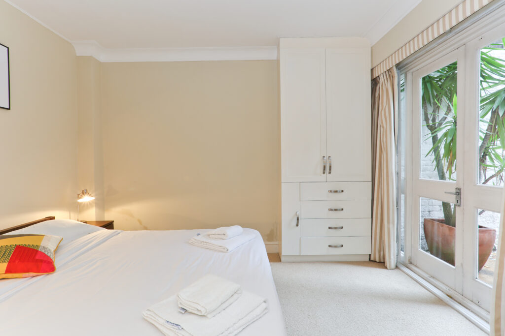 162950424 - Flat B, 90 Beaufort Street, London SW3 - 9
