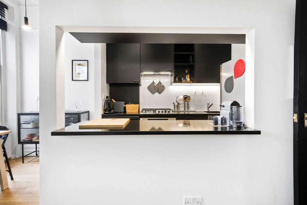 1416885444 - FFF, 7 Matheson Road, W14 - 4