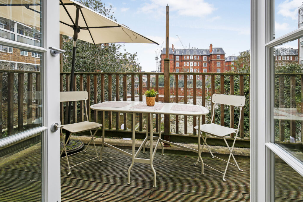 1416885444 - FFF, 7 Matheson Road, W14 - 5