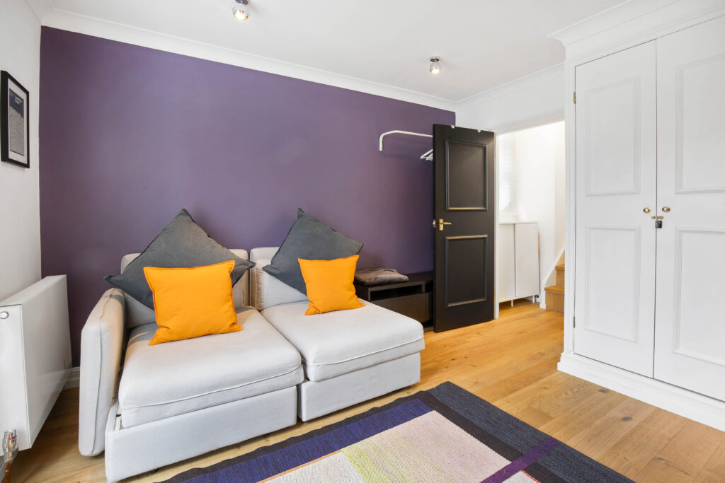 1416885444 - FFF, 7 Matheson Road, W14 - 8